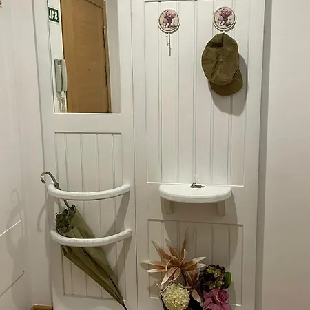 Apartment Centro 1 *