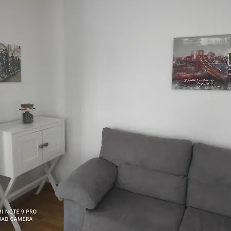 Centro 1 Apartment Saron